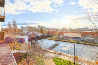 Quay Walk, Wembley - HA0 view 11