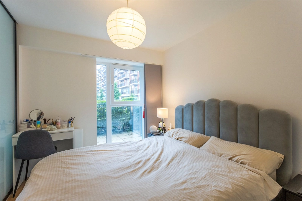 1 bedroom apartments/flats for sale in Beaufort Square, Colindale - NW9 view 11