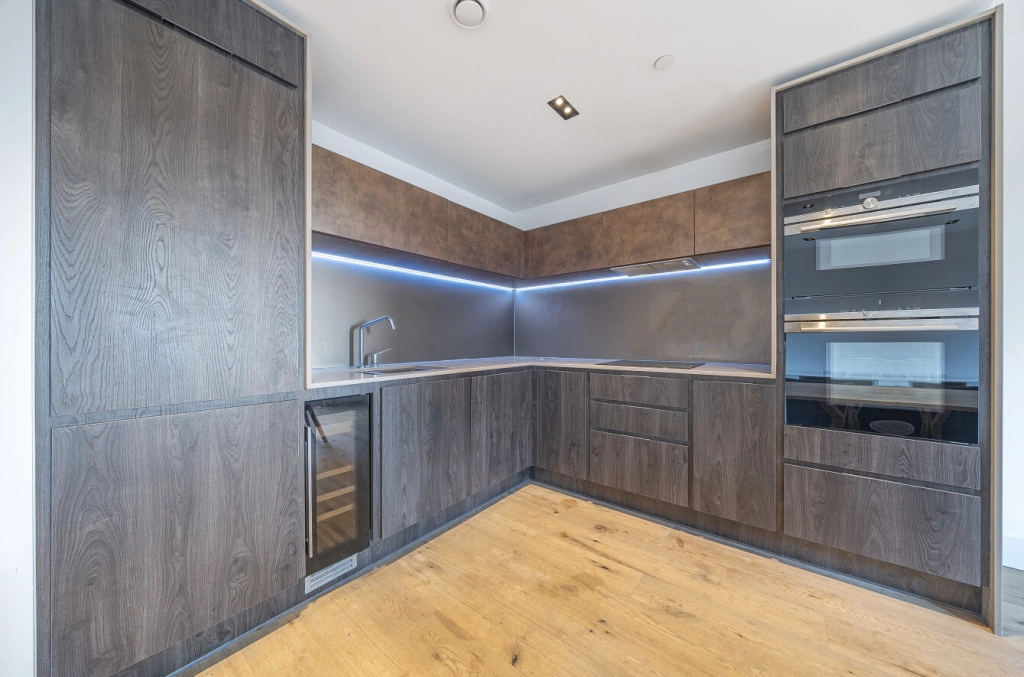 2 bedrooms apartments/flats for sale in Exchange Gardens, Vauxhall - SW8 view 4