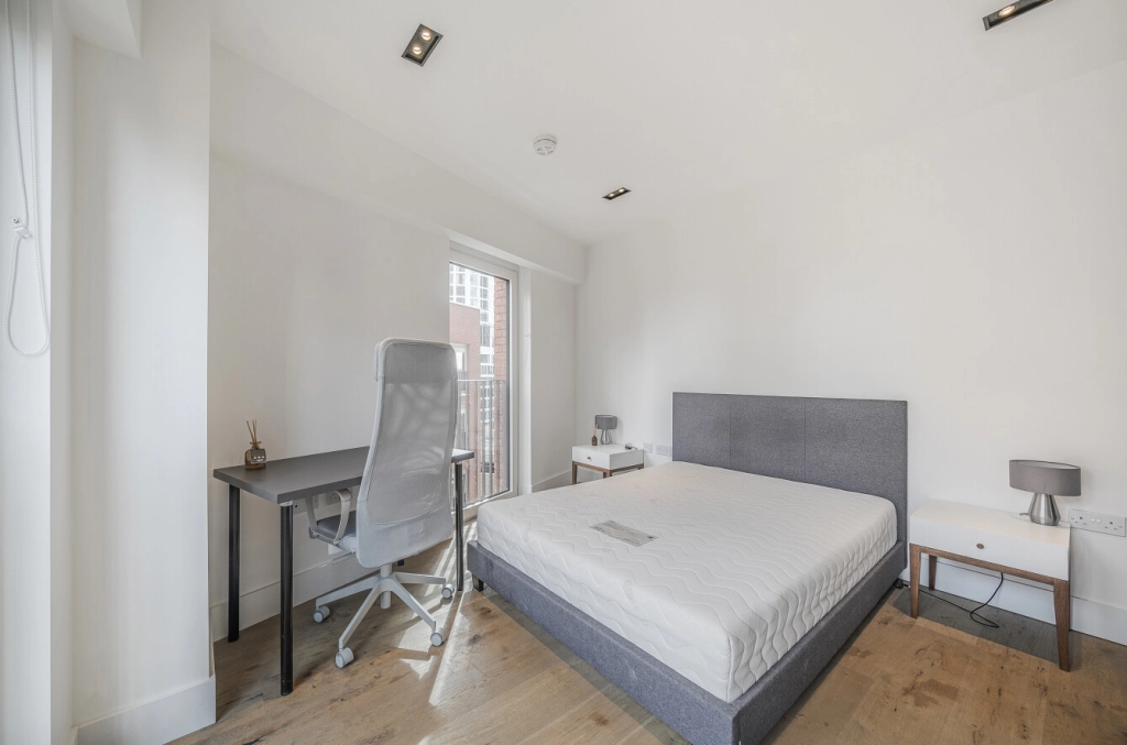 2 bedrooms apartments/flats for sale in Exchange Gardens, Vauxhall - SW8 view 13