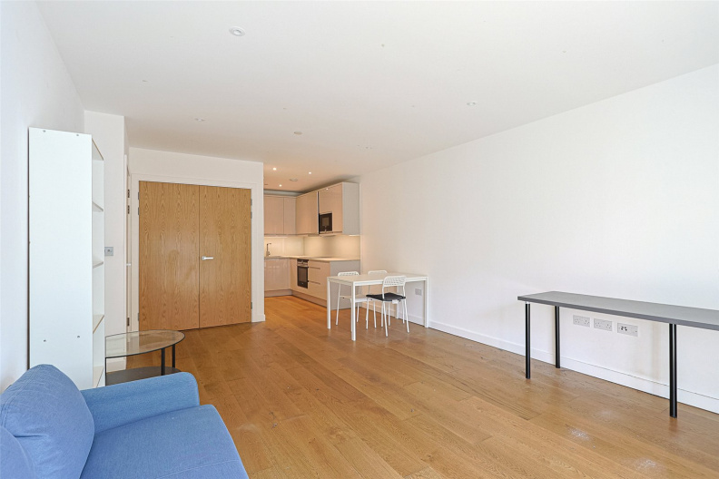 1 bedroom apartments/flats to sale in Thonrey Close, Colindale Gardens, Colindale-image 12