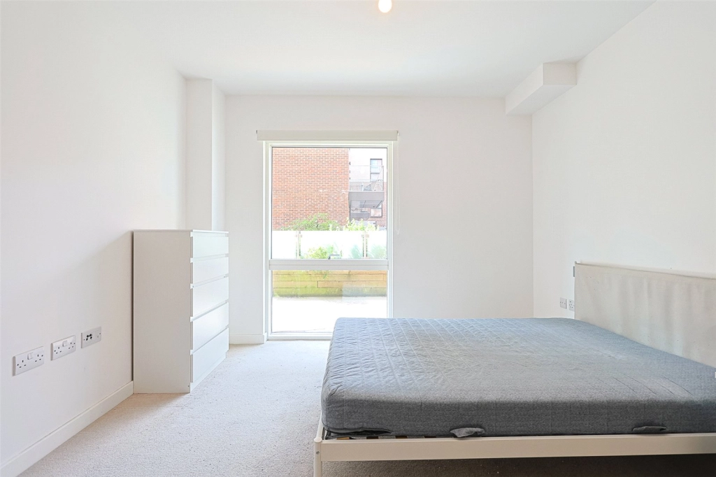 1 bedroom apartments/flats for sale in Thonrey Close, Colindale Gardens, Colindale - NW9 view 7