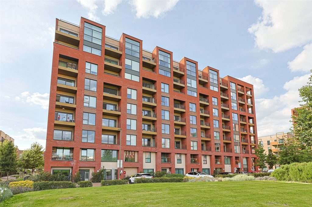 1 bedroom apartments/flats for sale in Thonrey Close, Colindale Gardens, Colindale - NW9 view 11