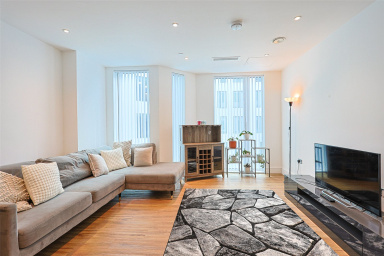West Gate, London, Ealing W5 image 17