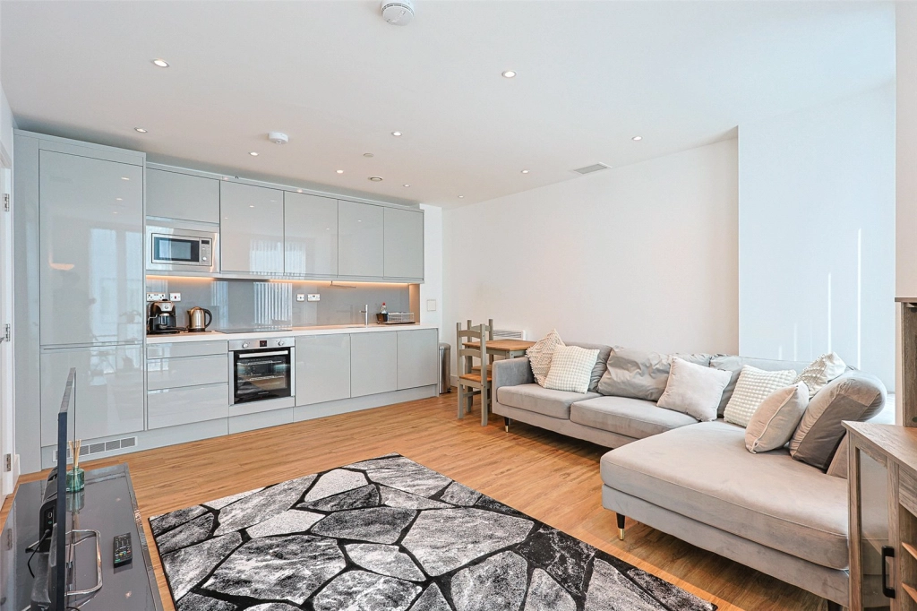 2 bedrooms apartments/flats to sale in West Gate, Ealing-image 1