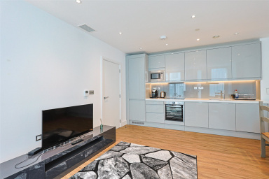 West Gate, London, Ealing W5 image 15