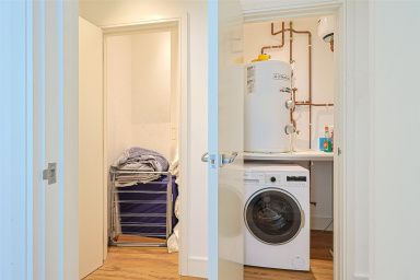 West Gate, London, Ealing W5 image 9