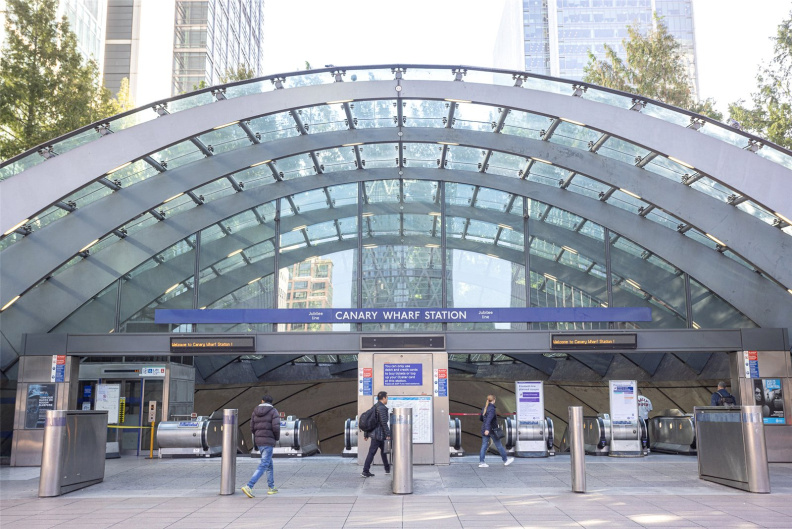 2 bedrooms apartments/flats for sale in South Quay Plaza, Canary Wharf - E14 view 4