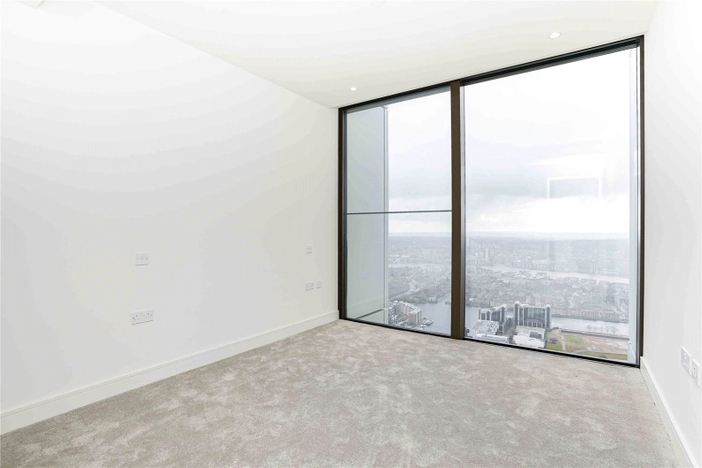 2 bedrooms apartments/flats to sale in South Quay Plaza, Canary Wharf-image 5