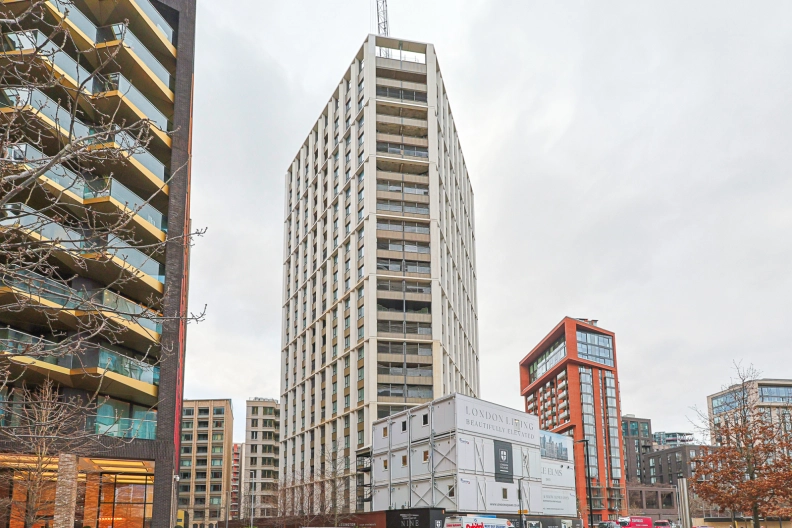 1 bedroom apartments/flats for sale in Ponton Road, Nine Elms - SW11 view 3