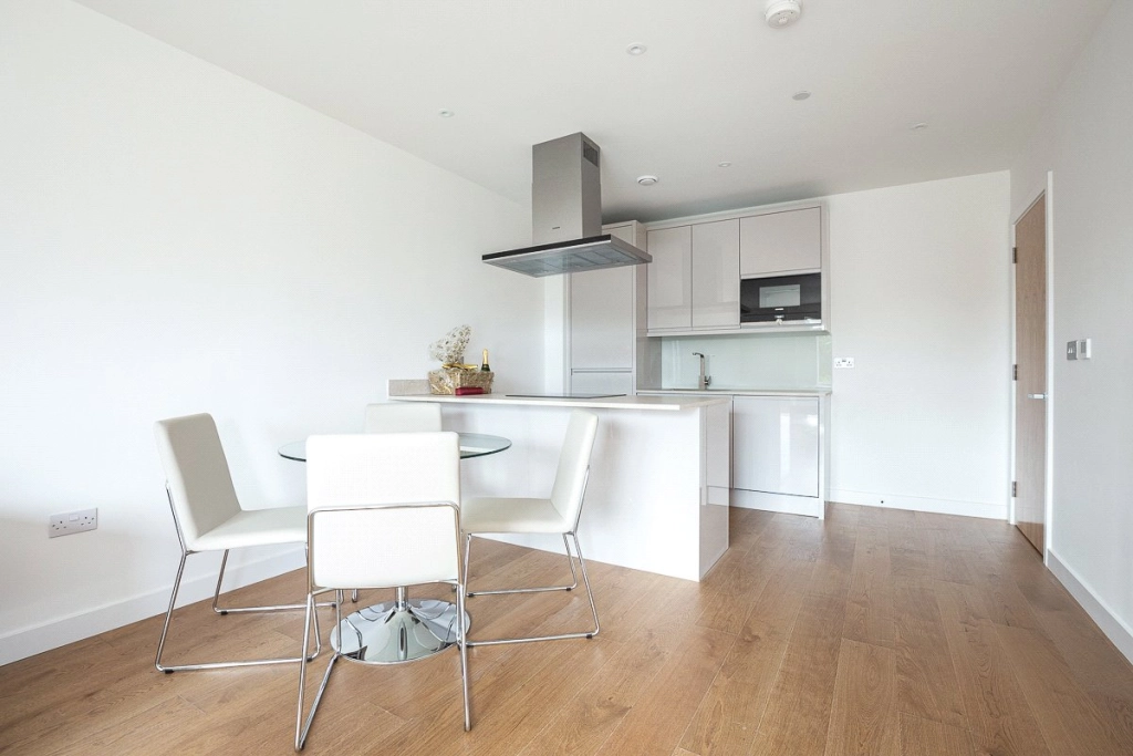 1 bedroom apartments/flats for sale in Achill Close, Colindale Gardens, Colindale - NW9 view 2