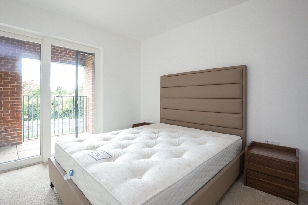 1 bedroom apartments/flats for sale in Achill Close, Colindale Gardens, Colindale - NW9 view 7