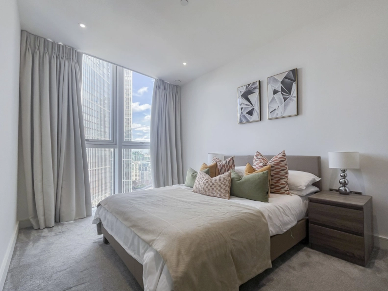 2 bedrooms apartments/flats to sale in Wandsworth Road, Nine Elms-image 5