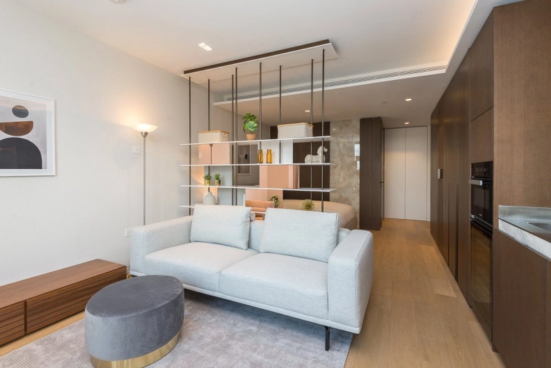1 bedroom apartments/flats to sale in Casson Square, Waterloo-image 7