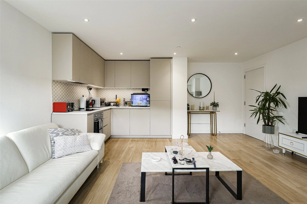 1 bedroom apartments/flats for sale in Caversham Road, Beaufort Park, Colindale - NW9 view 2