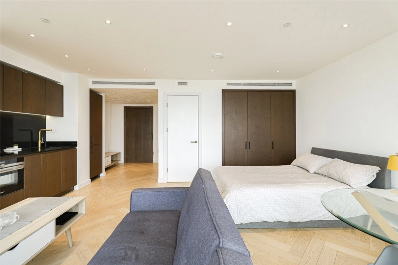 1 bedroom apartments/flats to sale in Marsh Wall, Canary Wharf-image 5