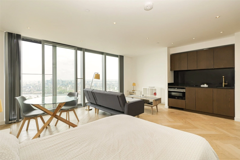 1 bedroom apartments/flats to sale in Marsh Wall, Canary Wharf-image 9