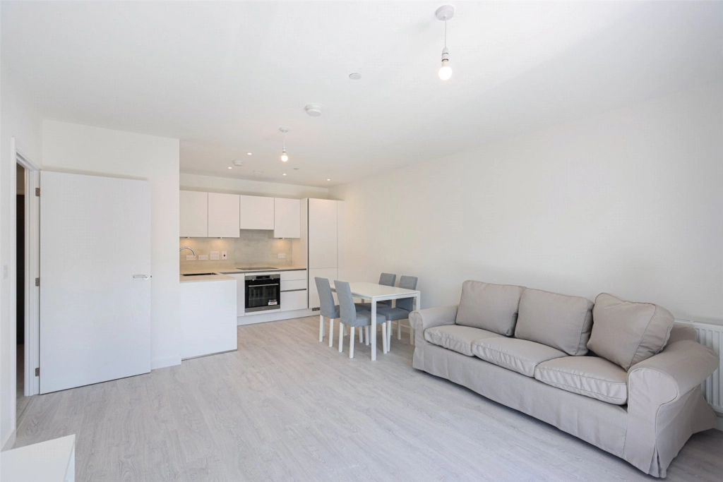 1 bedroom apartments/flats for sale in Farine Avenue, Hayes - UB3 view 4