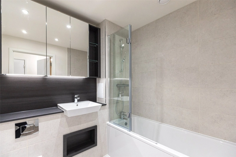 1 bedroom apartments/flats to sale in Meadowview Close, Harrow-image 9