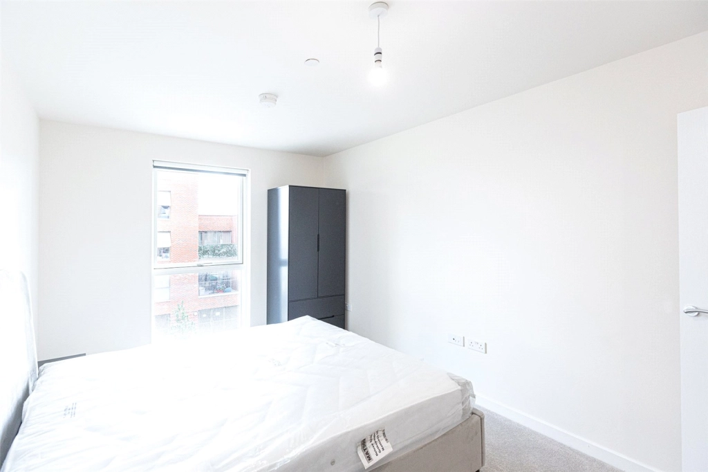 1 bedroom apartments/flats for sale in Meadowview Close, Harrow - HA1 view 7