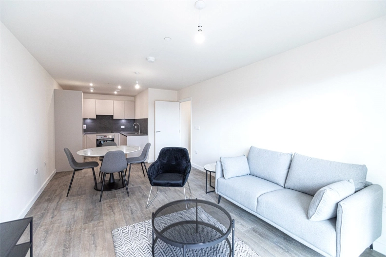 1 bedroom apartments/flats to sale in Meadowview Close, Harrow-image 1