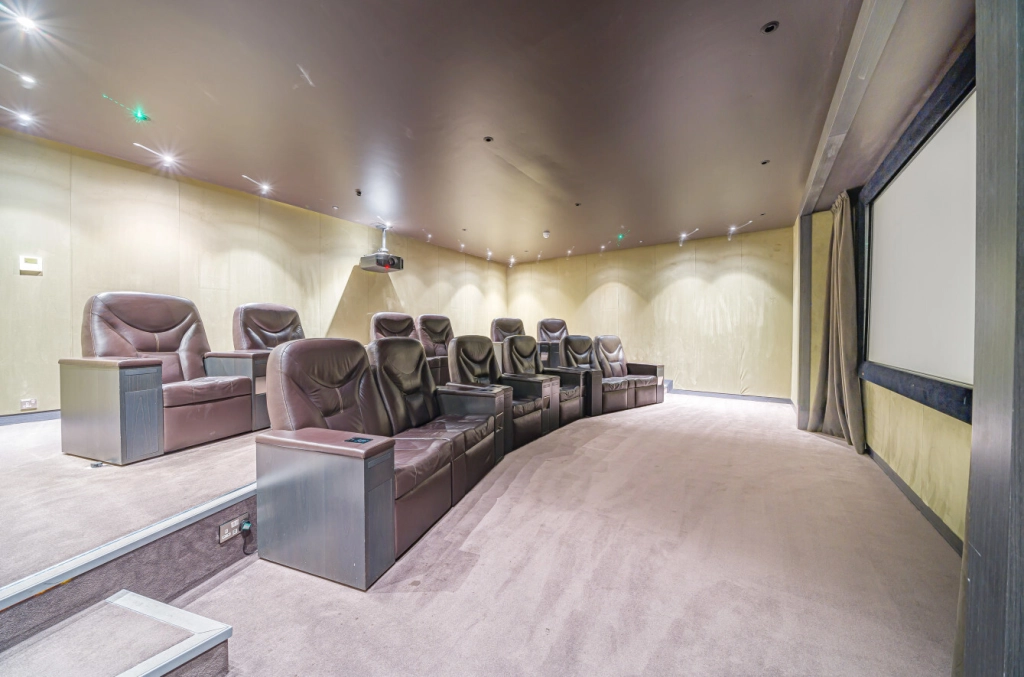 1 bedroom apartments/flats for sale in Parrs Way, Hammersmith - W6 view 7