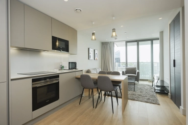 Canalside Walk, Paddington - W2 view 4