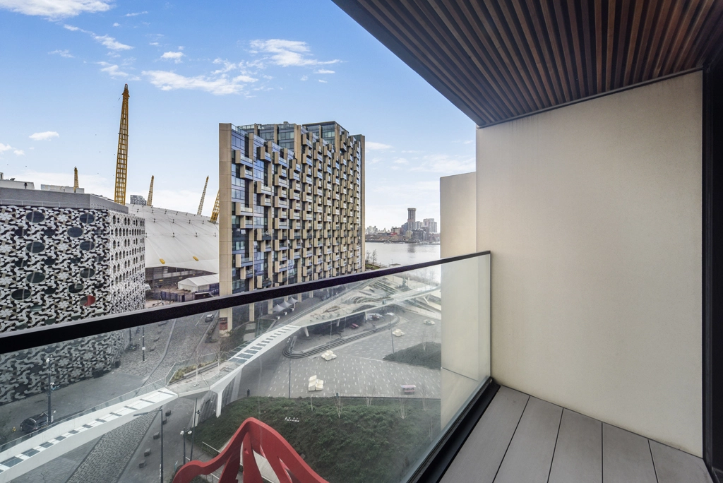 1 bedroom apartments/flats for sale in Cutter Lane, North Greenwich - SE10 view 14