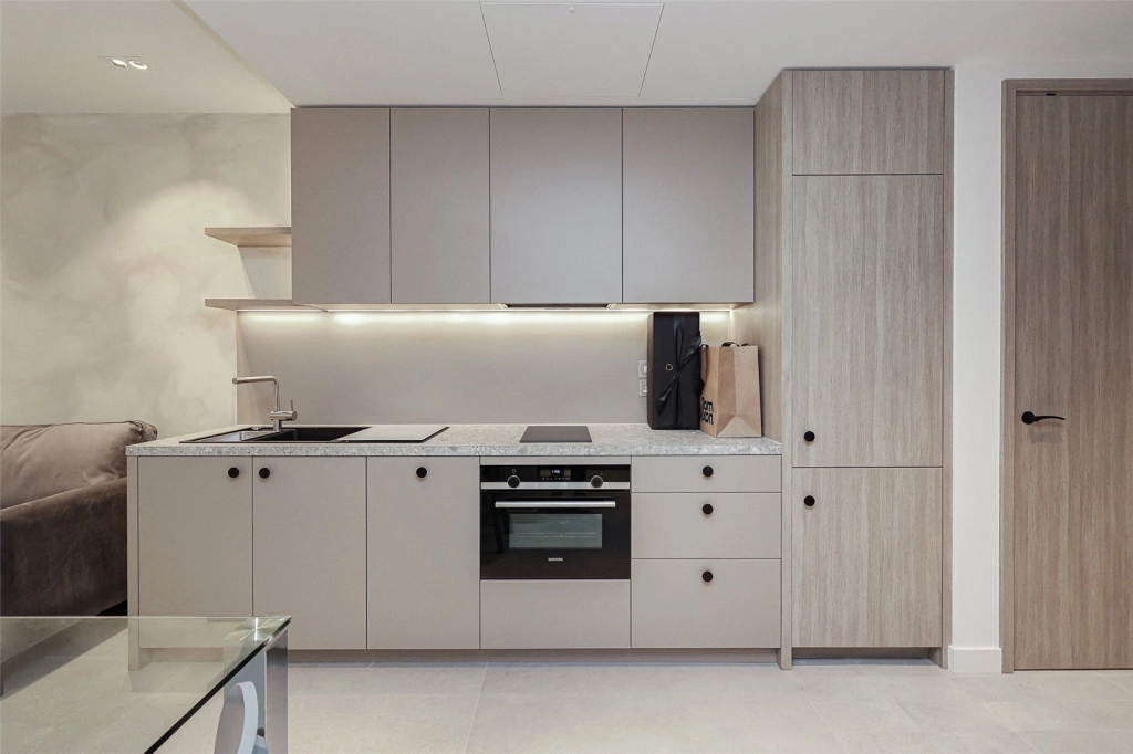 1 bedroom apartments/flats for sale in Lewis Cubitt Park, London - N1C view 5