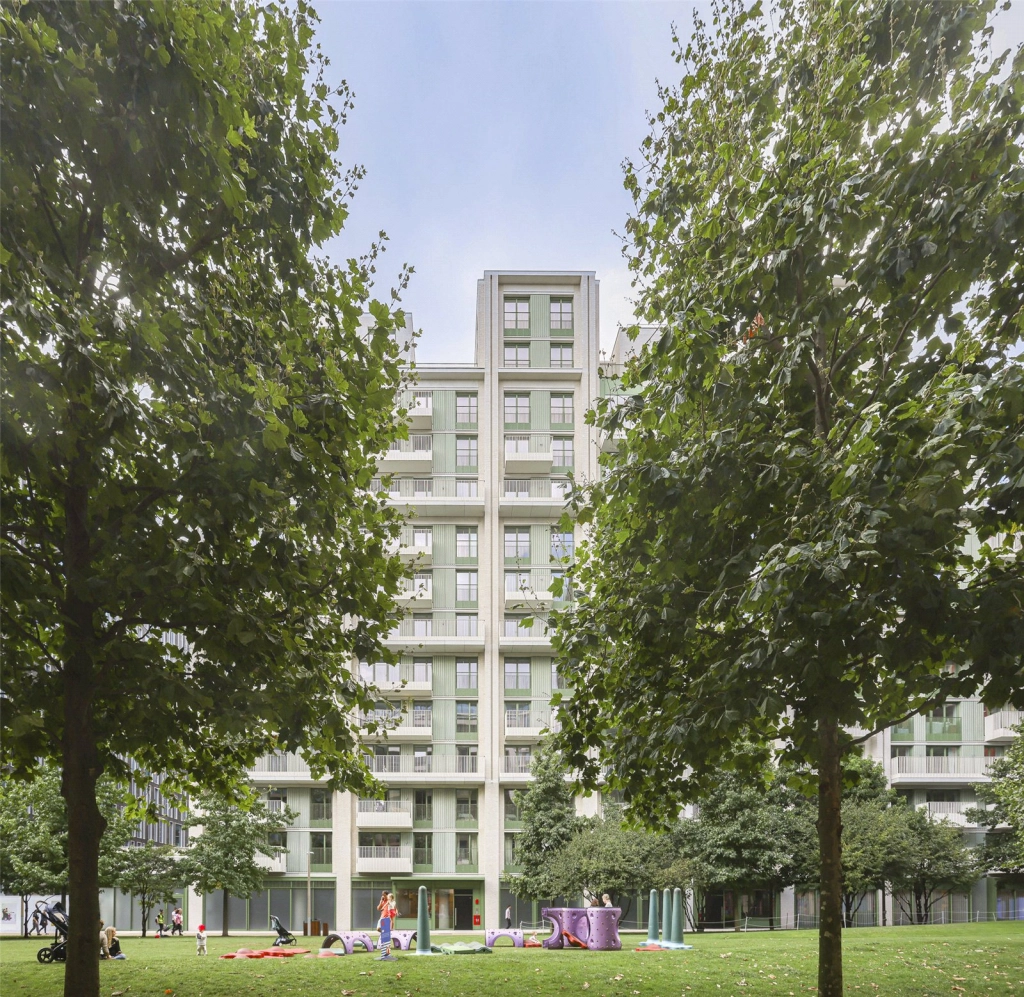 1 bedroom apartments/flats for sale in Lewis Cubitt Park, London - N1C view 22