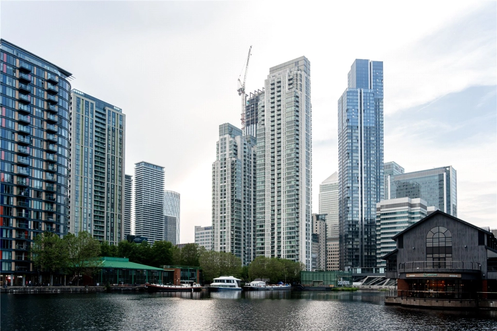 2 bedrooms apartments/flats for sale in Manilla Street, Canary Wharf - E14 view 4