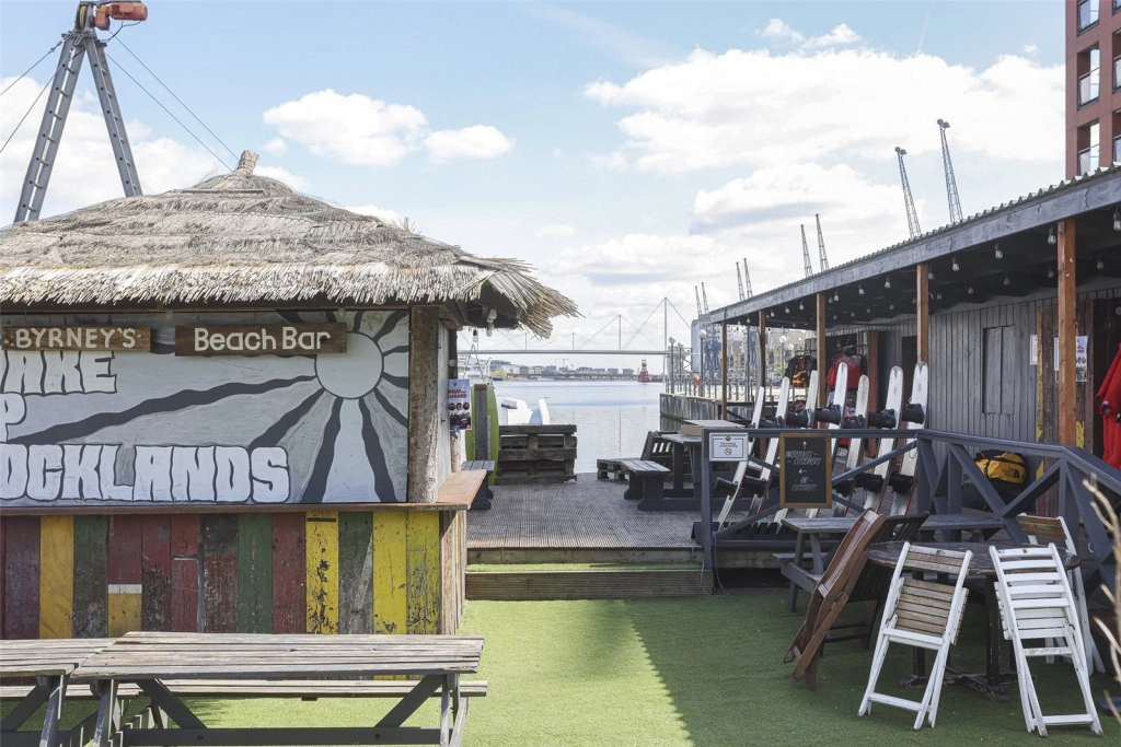 1 bedroom apartments/flats for sale in Eden Place, Royal Victoria - E16 view 6