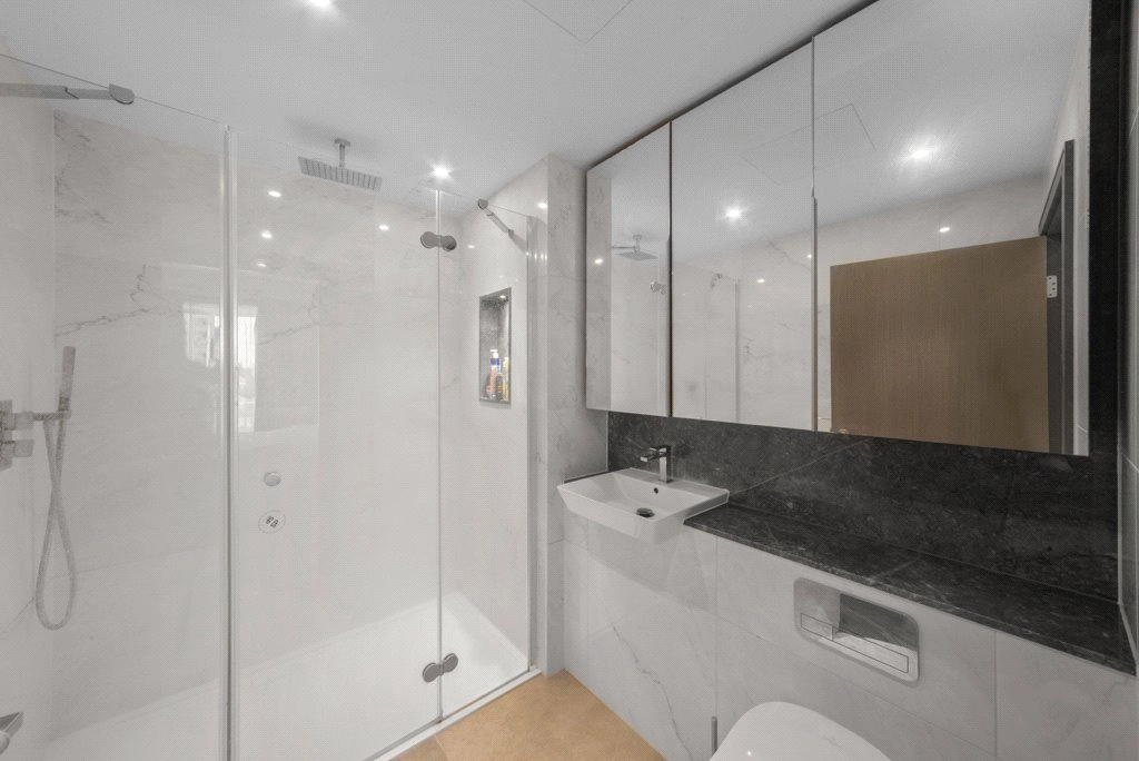 2 bedrooms apartments/flats for sale in Lockgate Road, Fulham - SW6 view 6