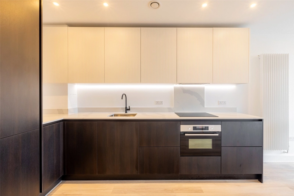 1 bedroom apartments/flats for sale in Heartwood Boulevard, Acton - W3 view 7
