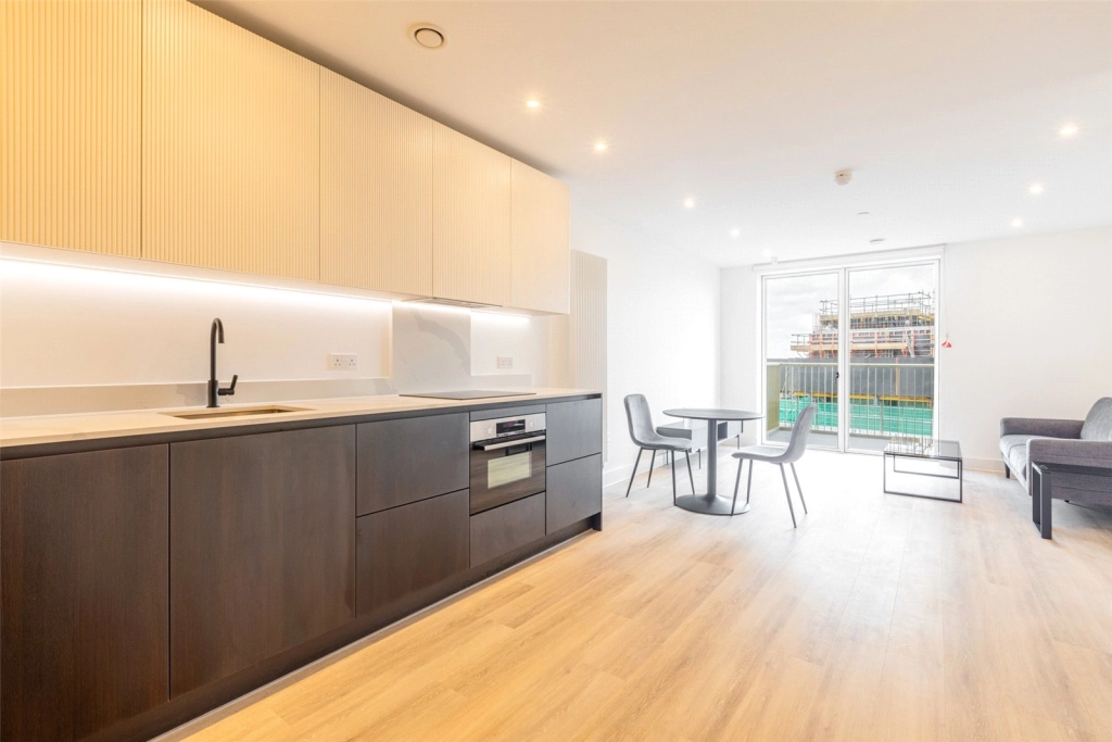1 bedroom apartments/flats for sale in Heartwood Boulevard, Acton - W3 view 12