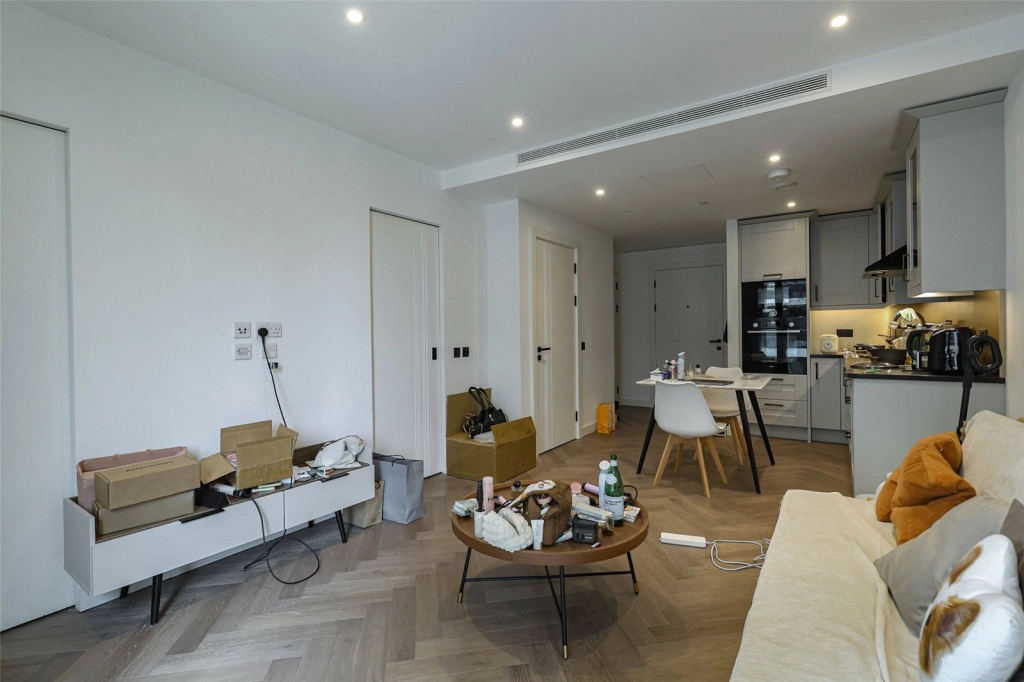 Studio apartments/flats for sale in Merino Gardens, Wapping - E1W view 10
