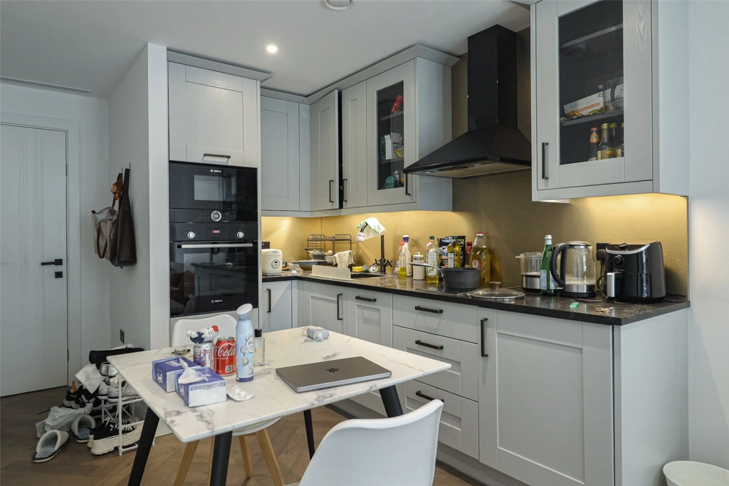 Studio apartments/flats for sale in Merino Gardens, Wapping - E1W view 13