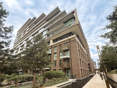 Merino Gardens, Wapping - E1W view 1
