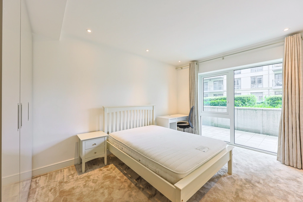 2 bedrooms apartments/flats for sale in Tierney Lane, Hammersmith - W6 view 5