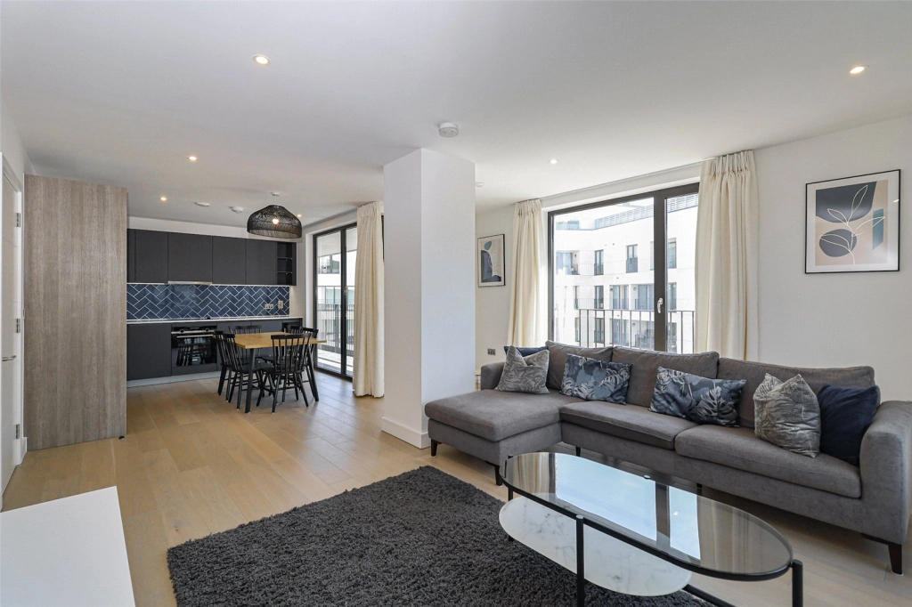 3 bedrooms apartments/flats for sale in Cremer Street, Hoxton - E2 view 2