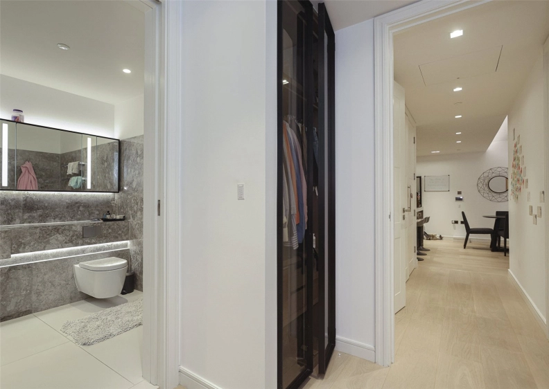 2 bedrooms apartments/flats for sale in Portugal Street, London - WC2A view 6