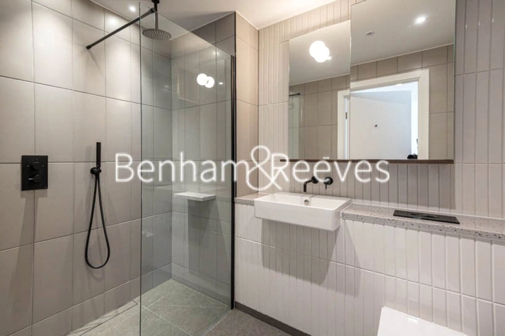 2 bedrooms apartments/flats for sale in Mount Pleasant, London - WC1X view 6