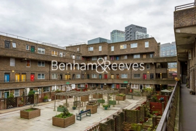 Lamb's Passage, London - EC1Y view 5
