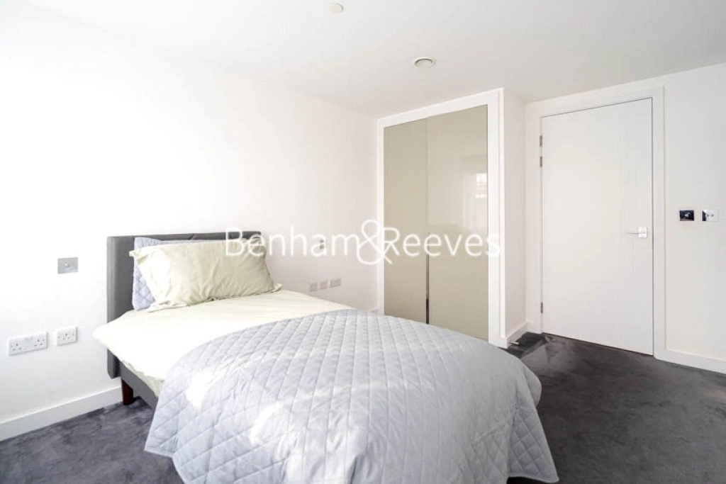 2 bedrooms apartments/flats for sale in City Road, London - EC1V view 7