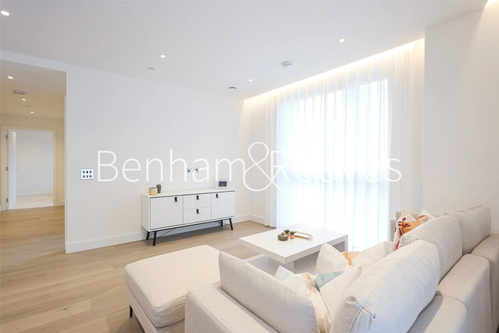 2 bedrooms apartments/flats for sale in Paragon Square, London - WC1X view 4