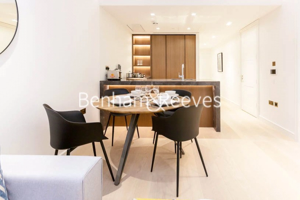 1 bedroom apartments/flats for sale in Portugal Street, London - WC2A view 3