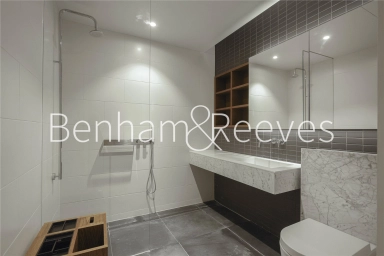Bartholomew Close, London - EC1A view 6