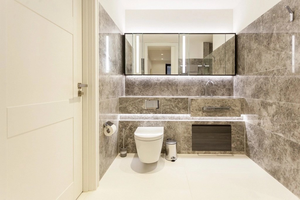 1 bedroom apartments/flats for sale in Portugal Street, London - WC2A view 5