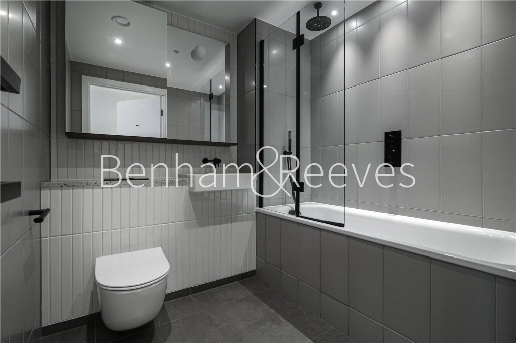 2 bedrooms apartments/flats for sale in Jubilee Walk, London - WC1X view 8