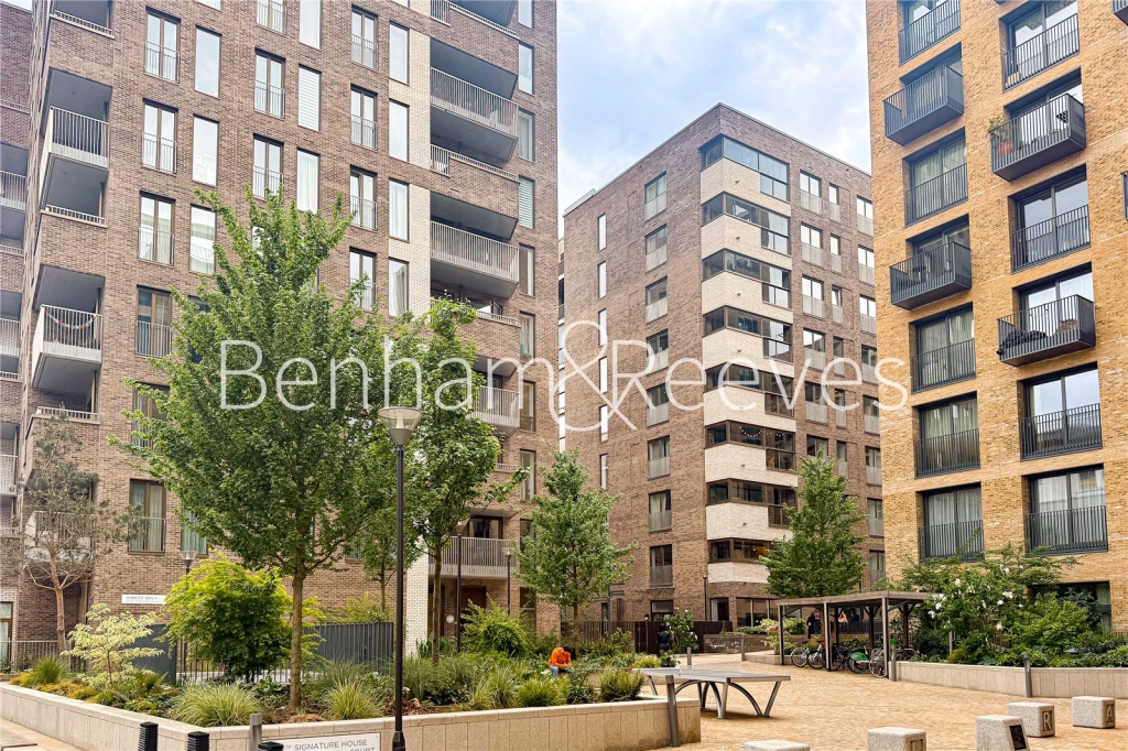 2 bedrooms apartments/flats for sale in Jubilee Walk, London - WC1X view 10